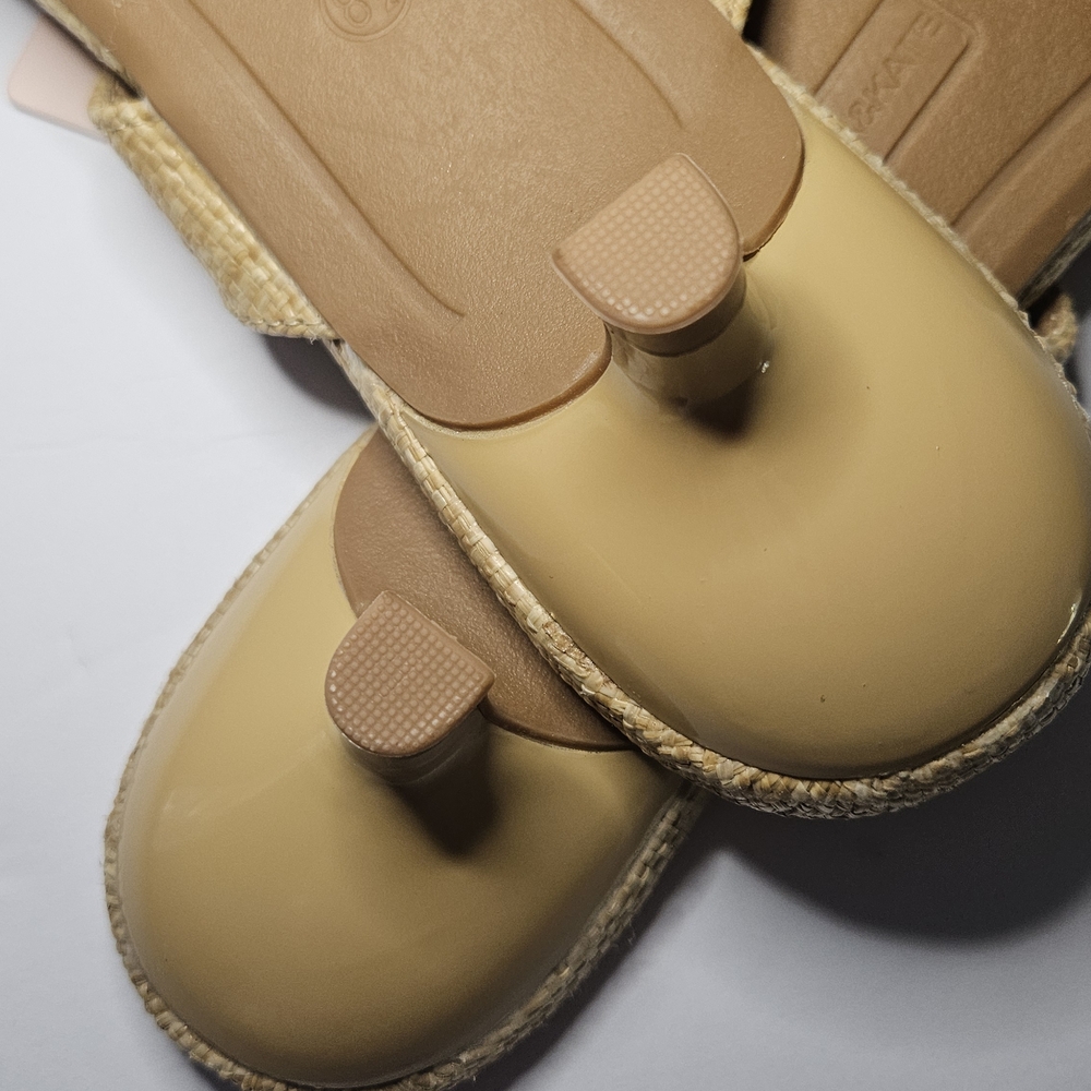 Olivia And Kate New York Women Sandals Heels Size 8.5 Beige - Picture 11 of 11
